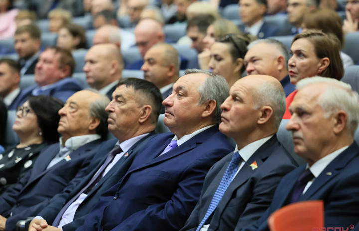 Приморский парламент отметил эффективную работу регионального правительства в 2025 году