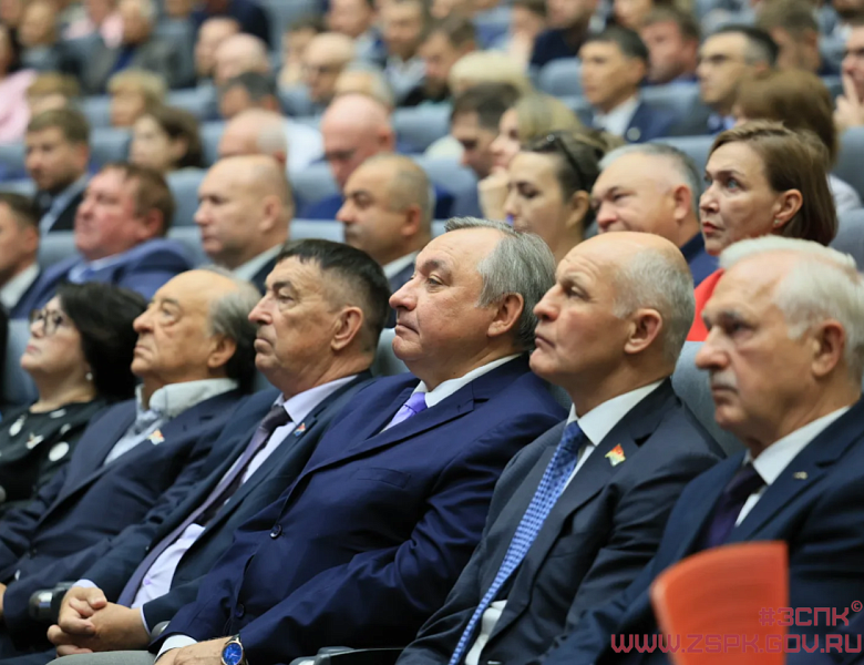 Приморский парламент отметил эффективную работу регионального правительства в 2025 году