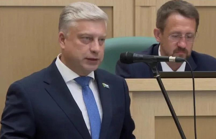 Председатель Закдумы Хабаровского края Николай Шевцов обратился к Антону Силуанову о поддержке судоходства в Амурском бассейне 