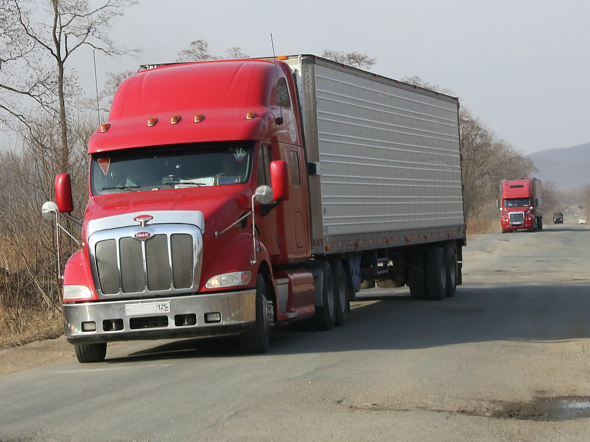 Депутаты ДФО обсудили проблему большегрузного транспорта