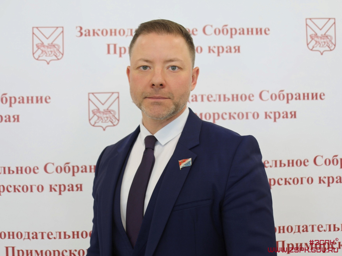 Приморский парламент возглавил Антон Волошко