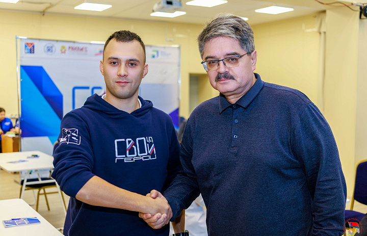 Анатолий Широков выступил наставником для одного из участников программы «СВОи Герои 49»