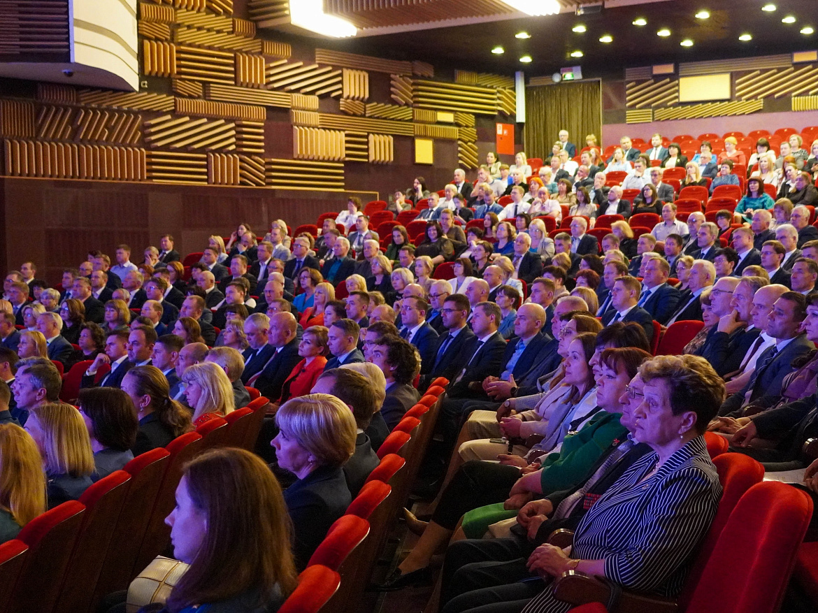 Перед Законодательным Собранием Амурской области с отчетом выступил Губернатор