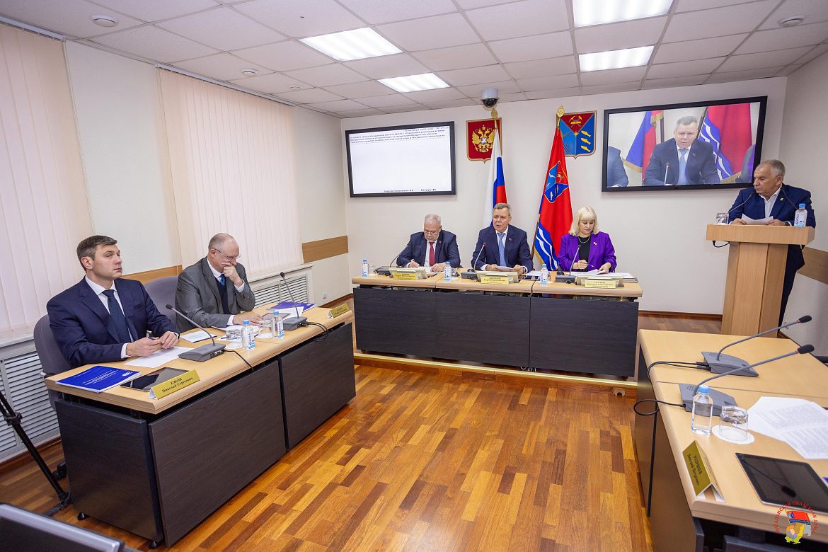 Сергей Абрамов обозначил приоритеты на осеннюю парламентскую сессию