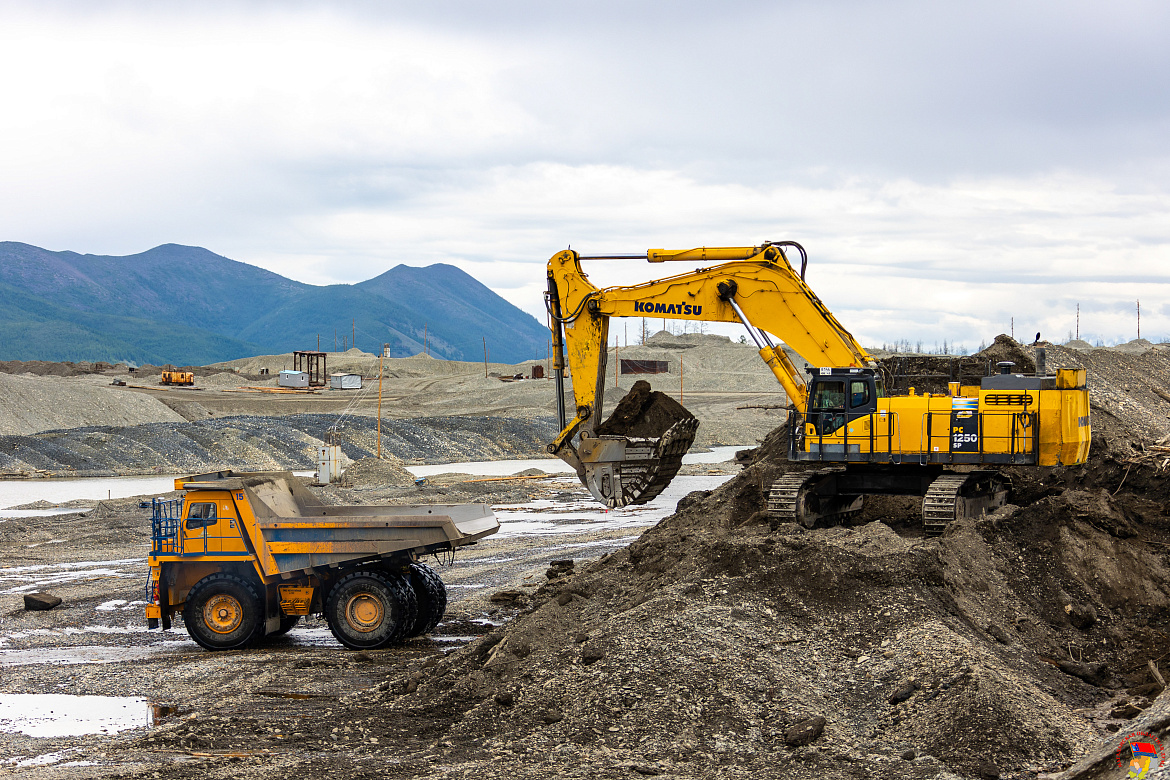 Сергей Абрамов: Если золотодобывающим предприятиям региона удастся полностью реализовать свои планы, то мы получим прирост доходов регионального бюджета