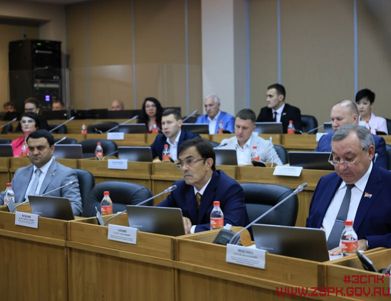 В Приморье предусмотрели в краевом бюджете дополнительные средства на развитие туризма и поддержку участников СВО 