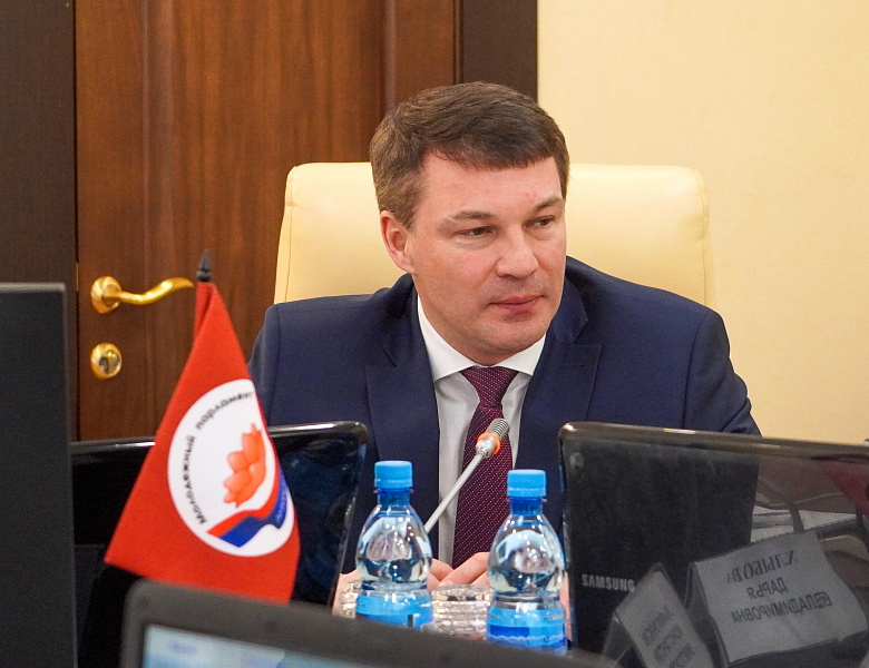 Константин Дьяконов принял участие в заседании молодёжного парламента