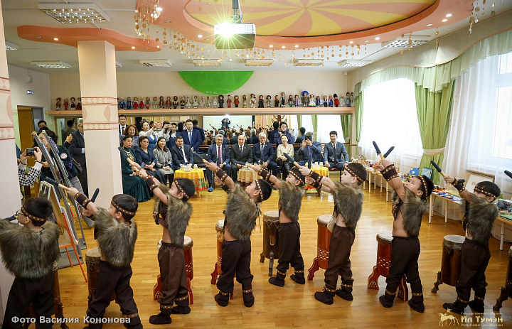 Парламентарии Татарстана ознакомились с концепцией национальных образовательных организаций Якутска