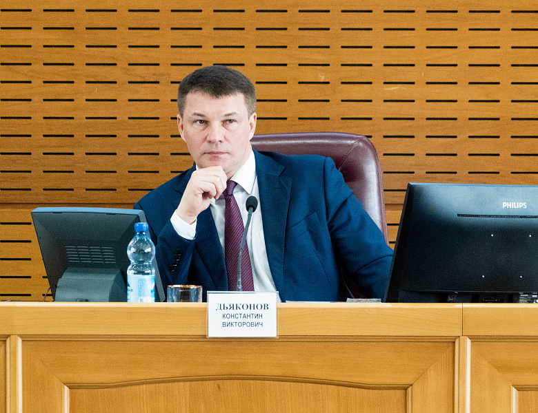 Амурским педагогам в небольших населенных пунктах вдвое увеличат выплаты за классное руководство