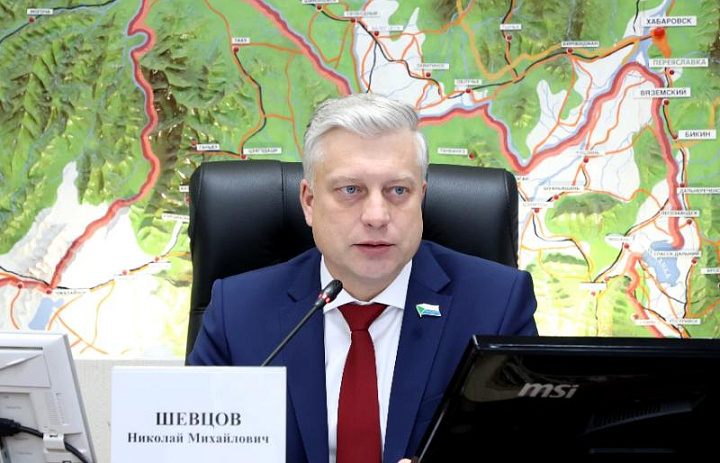 Совет молодых депутатов Хабаровского края обсудил патриотическое воспитание молодежи