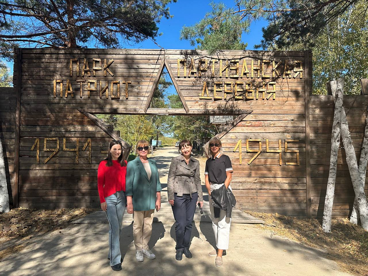 «Героические усилия приложены для того, чтобы приамурские земли стали частью России»: Ирина Зикунова прикоснулась к истории Амурской области