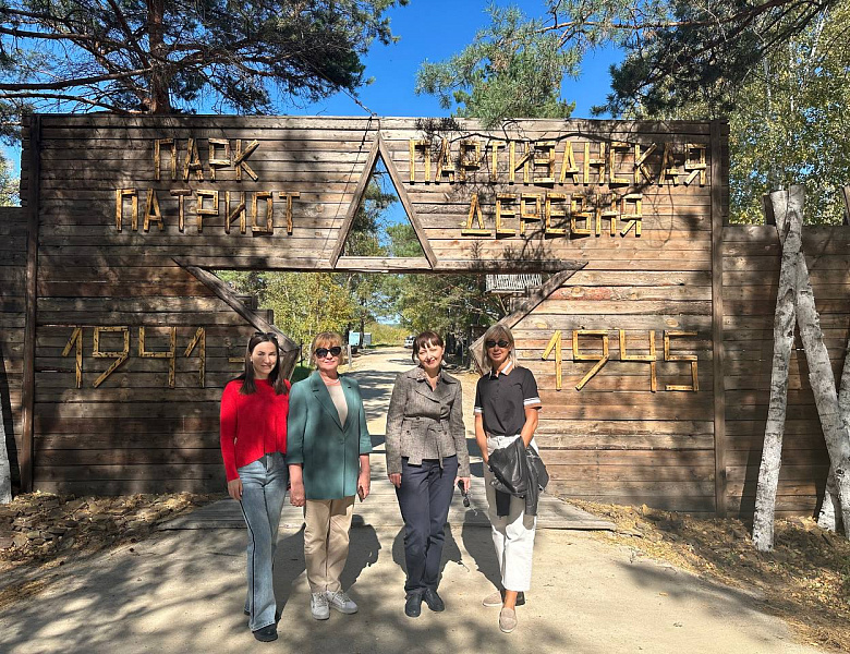 «Героические усилия приложены для того, чтобы приамурские земли стали частью России»: Ирина Зикунова прикоснулась к истории Амурской области