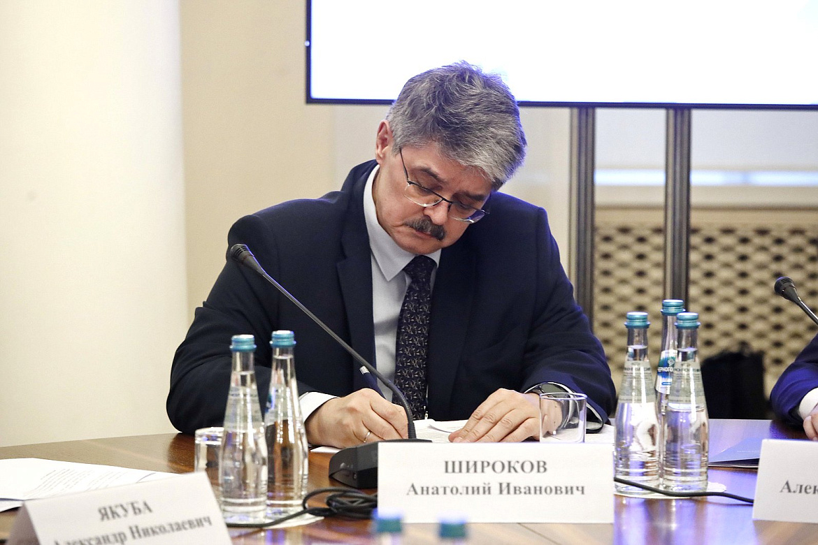 Анатолий Широков представил в Госдуме инициативы по раскрытию потенциала золотодобычи и пространственному развитию Колымы