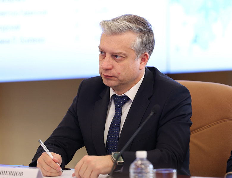 Николай Шевцов: Дети должны воспитываться в семье